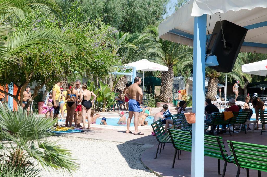Kamemi Village & Camping Ribera Eksteriør bilde