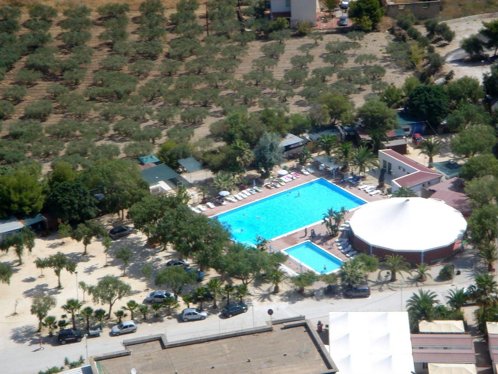 Kamemi Village & Camping Ribera Eksteriør bilde