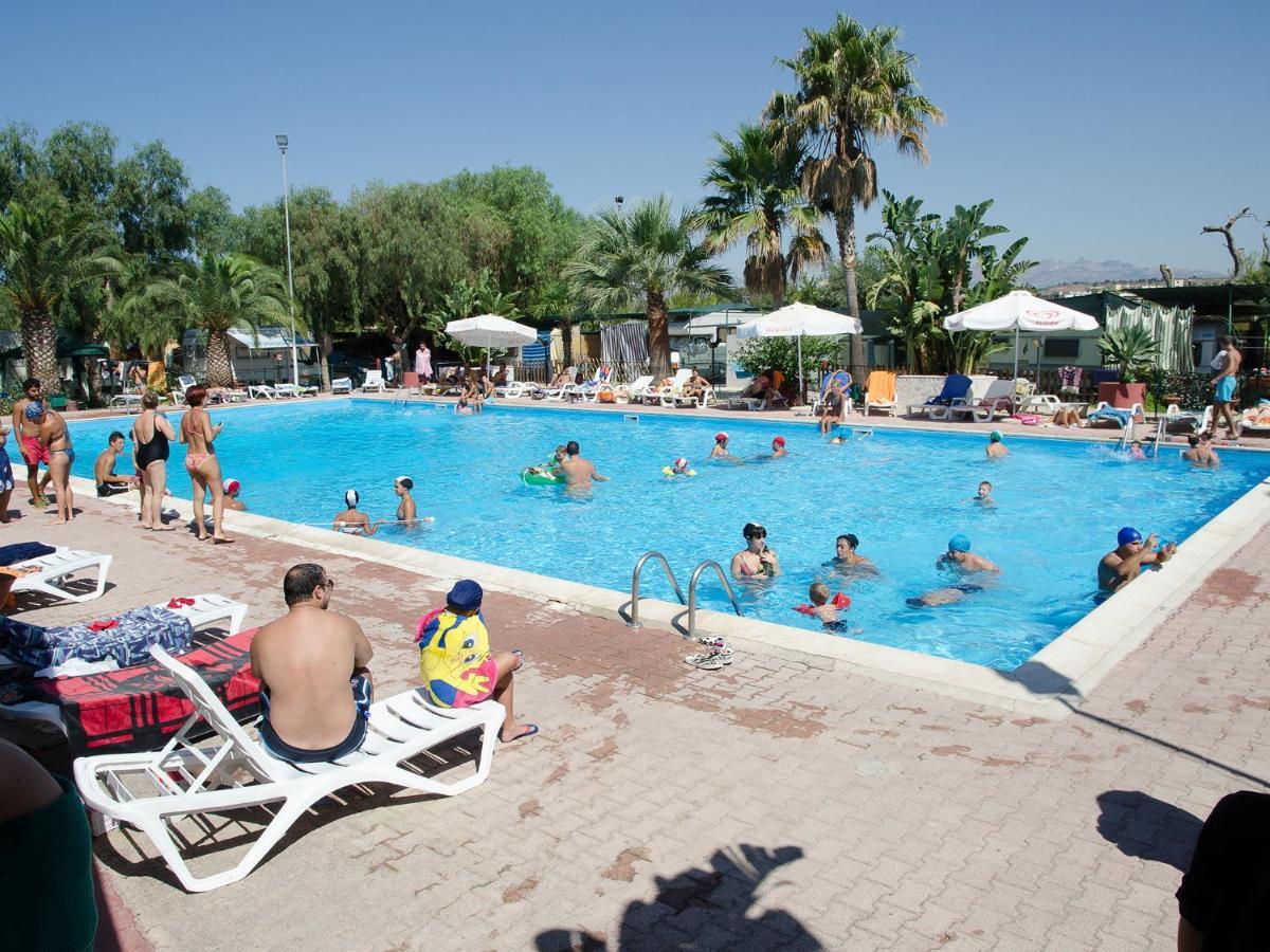 Kamemi Village & Camping Ribera Eksteriør bilde